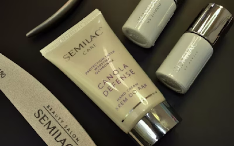 photo-1595320378041-72f4c1490773